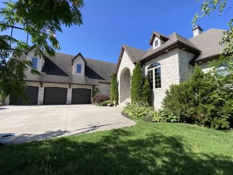 8304 Rolling Hills Dr, Nixa, MO 65714 photo 2