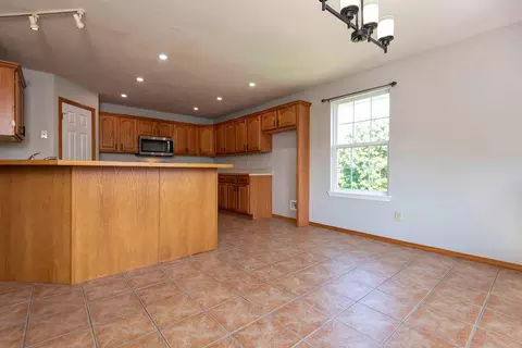 452 Royal Ln, Clever, MO 65631 photo 8