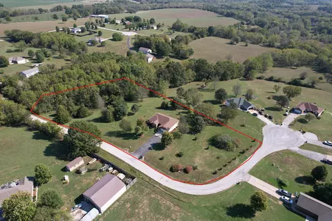 452 Royal Ln, Clever, MO 65631 photo 39