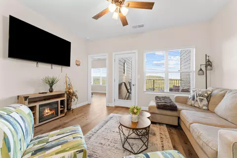 Living - 3002 N Vineyards Ter #3, Branson, MO 65616 photo 4 of 4