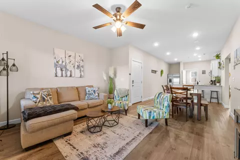 Living - 3002 N Vineyards Ter #3, Branson, MO 65616 photo 1 of 4