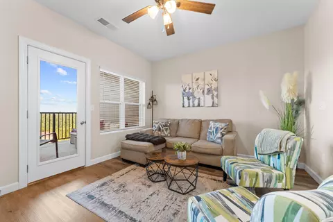 Living - 3002 N Vineyards Ter #3, Branson, MO 65616 photo 3 of 4