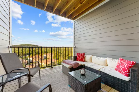 Exterior - 3002 N Vineyards Ter #3, Branson, MO 65616 photo 3 of 3