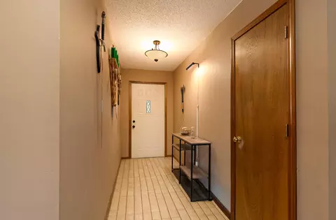 3130 E Meadowmere St, Springfield, MO 65804 photo 3
