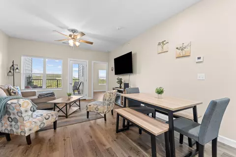 Living - 3002 N Vineyards Terrace Ter #4, Branson, MO 65616 photo 4 of 4