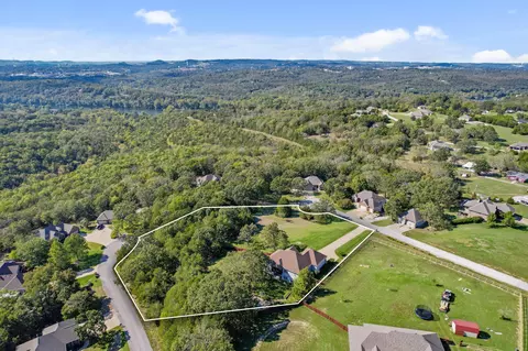 View/Area - 165 Gloria Ct, Branson, MO 65616 photo 3 of 14