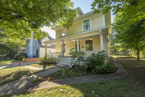 1330 E Walnut St, Springfield, MO 65802 photo 48