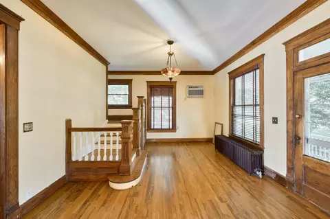 1330 E Walnut St, Springfield, MO 65802 photo 6