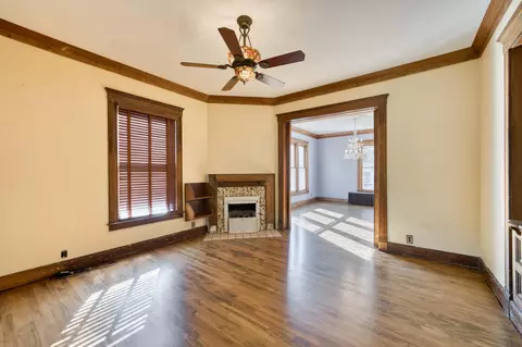 1330 E Walnut St, Springfield, MO 65802 photo 9