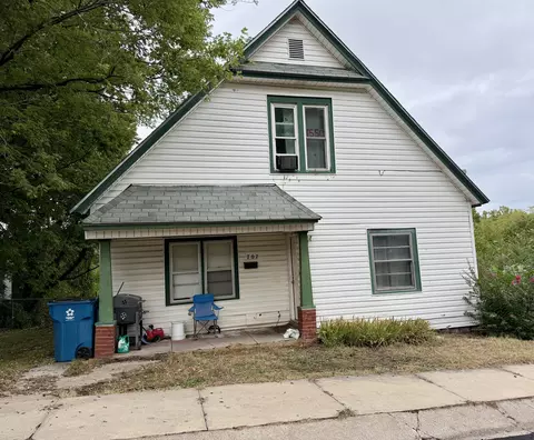 707 E Hill St, Joplin, MO 64801