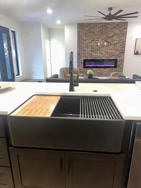 Kitchen - 1837 E Cobblestone Dr, Ozark, MO 65721 photo 10 of 18