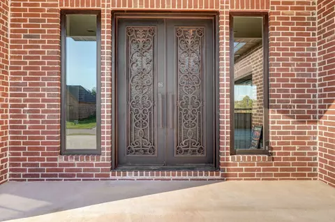 Entry Way - 1837 E Cobblestone Dr, Ozark, MO 65721 photo 1 of 5