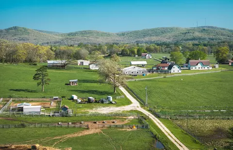 260 Kentucky Derby Ln, Arcadia, MO 63621