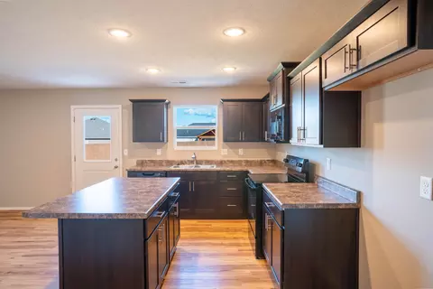 1003 Abbey Ave, Monett, MO 65708 photo 14