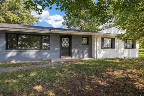6259 W Republic Rd, Brookline, MO 65619 photo 4