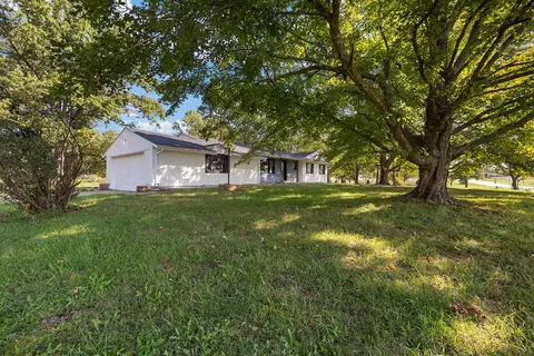 6259 W Republic Rd, Brookline, MO 65619 photo 3