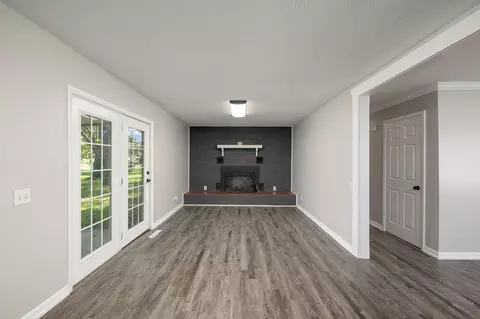 6259 W Republic Rd, Brookline, MO 65619 photo 9