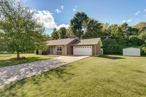 3707 S Swan Ct, Springfield, MO 65807 photo 4