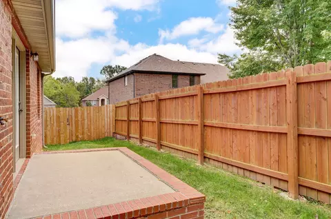 2114 W Swallow St, Springfield, MO 65810 photo 24