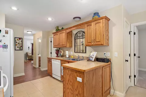2114 W Swallow St, Springfield, MO 65810 photo 11