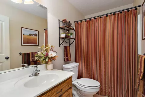 2114 W Swallow St, Springfield, MO 65810 photo 9