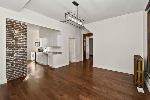 1020 W College St, Springfield, MO 65806 photo 12
