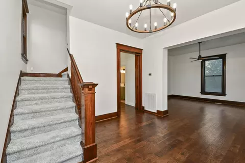 1020 W College St, Springfield, MO 65806 photo 4
