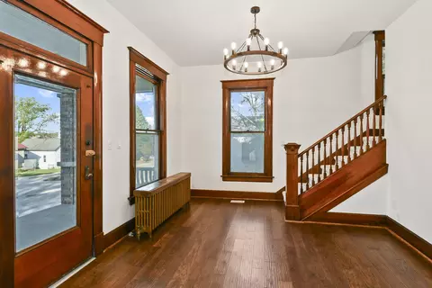 1020 W College St, Springfield, MO 65806 photo 5