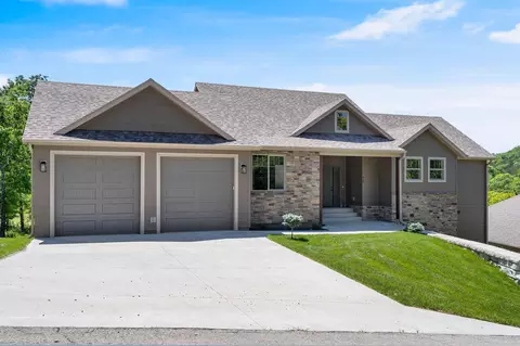 409 Silverwood Cir, Branson West, MO 65737
