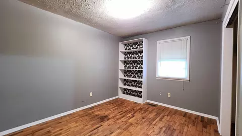 1523 N Western Ave, Springfield, MO 65802 photo 26
