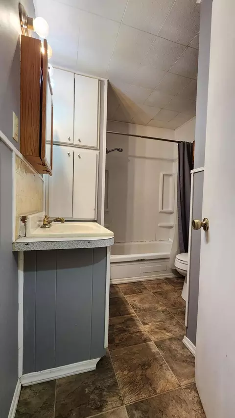 1523 N Western Ave, Springfield, MO 65802 photo 28