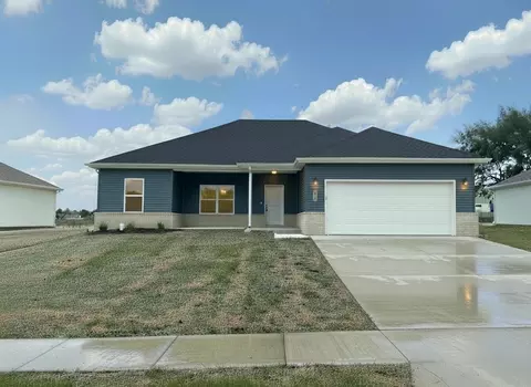 1753 Cash Dr, Mount Vernon, MO 65712