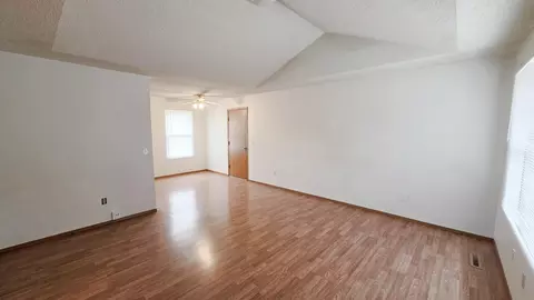 5784 S Michigan Ave, Springfield, MO 65810 photo 2