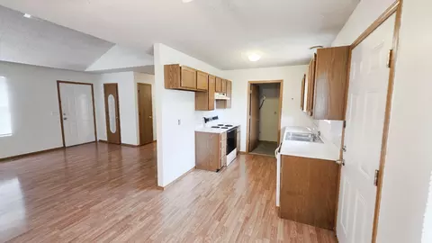 5784 S Michigan Ave, Springfield, MO 65810 photo 5