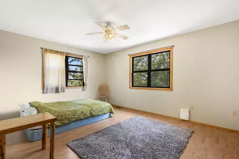 Bedroom - 31 Woodcliff Rd #31, Shell Knob, MO 65747 photo 1 of 3