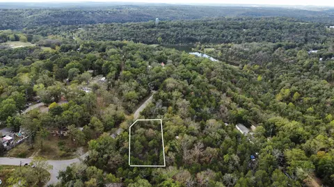 000 Silver Creek Rd, Rockaway Beach, MO 65740