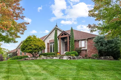 Exterior - 3094 W Cedarbluff Dr, Springfield, MO 65810 photo 4 of 13