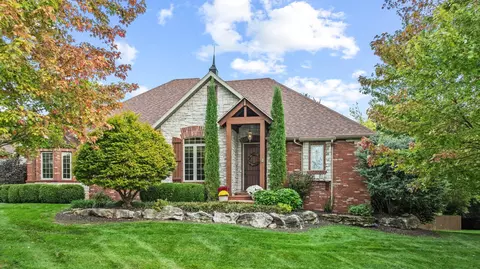3094 W Cedarbluff Dr, Springfield, MO 65810
