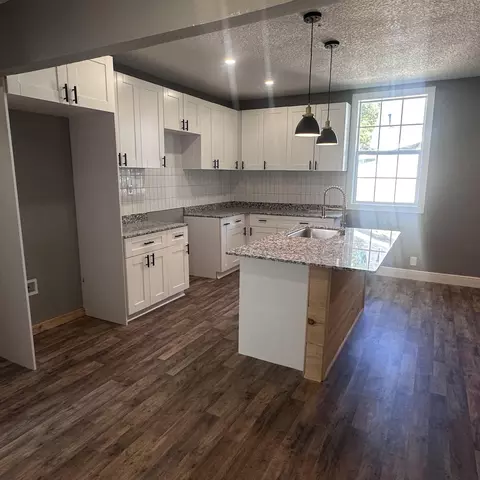 508 3rd St, Monett, MO 65708 photo 6