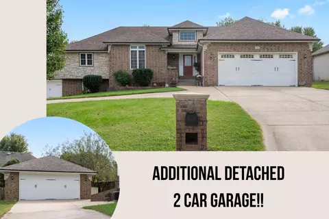 1522 W Porterfield Dr, Nixa, MO 65714