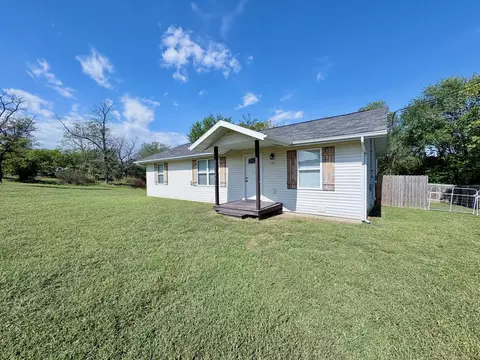755 E Main St, Buffalo, MO 65622 photo 1