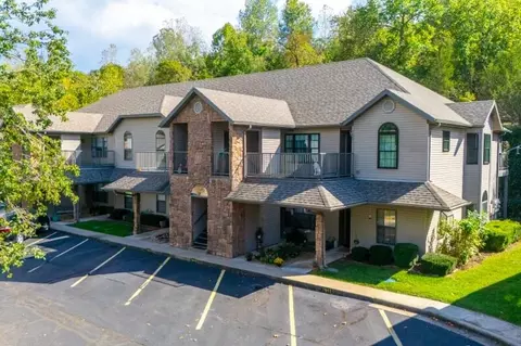 Exterior - 78 Cozy Cove Rd #45, Branson, MO 65616 photo 5 of 6