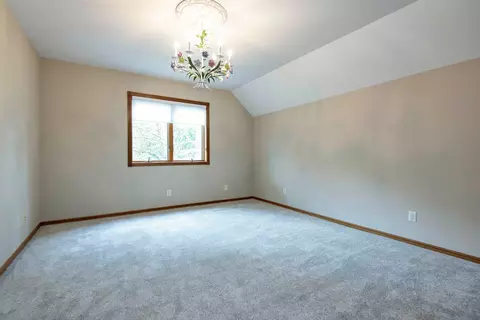 Bedroom - 3879 N Williams Ct, Springfield, MO 65803 photo 3 of 3