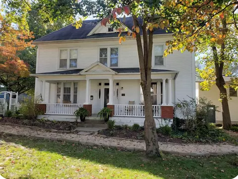 202 E Robertson St, Ozark, MO 65721