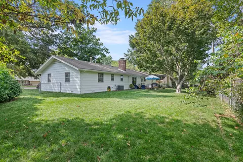 2407 E Bancroft St, Springfield, MO 65804 photo 26