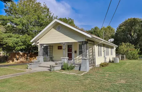2021 W Atlantic St, Springfield, MO 65803 photo 3
