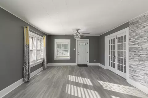 2021 W Atlantic St, Springfield, MO 65803 photo 5