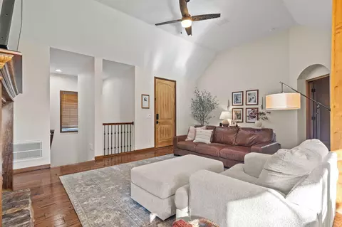 3304 N 10th St, Ozark, MO 65721 photo 7