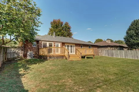 1142 W Maplewood St, Springfield, MO 65807 photo 36