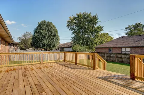 1142 W Maplewood St, Springfield, MO 65807 photo 28